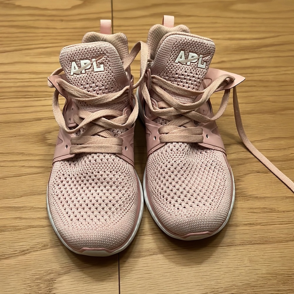 APL Ascend Training Sneakers
